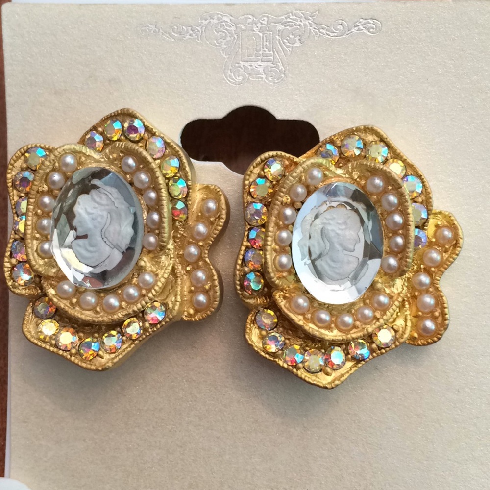 Cameo on Glass Earrings